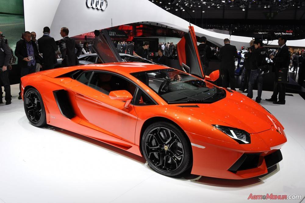 Новый Lamborghini Aventador представили в Женеве [33 фото] - 16