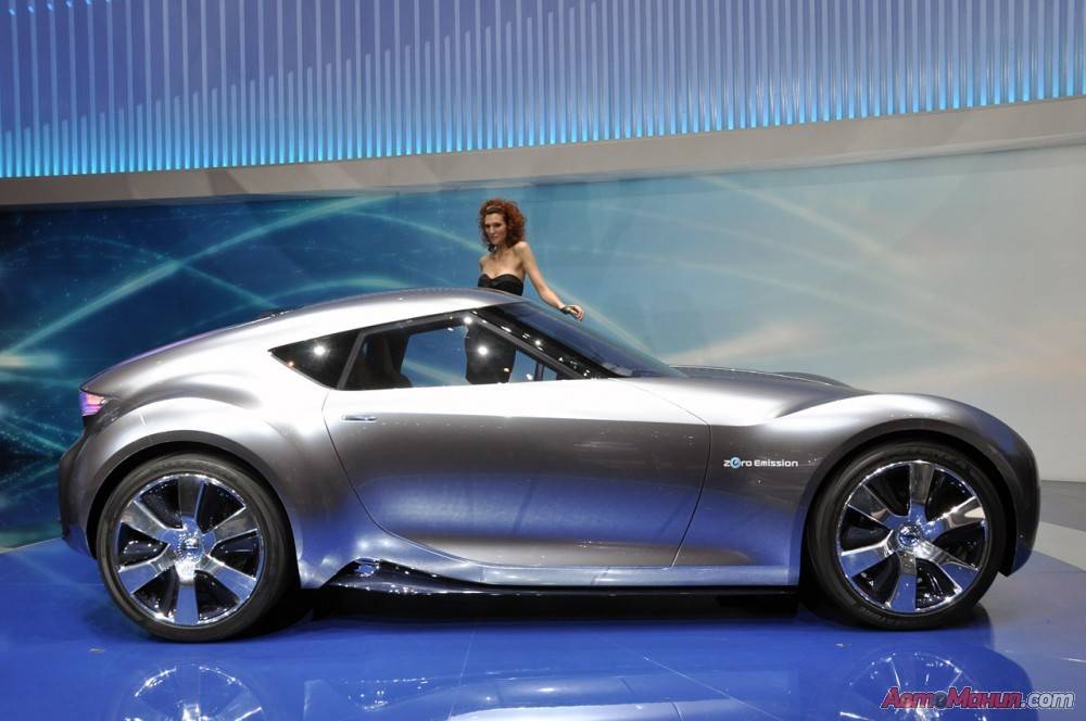 Электрический спорткар Nissan Esflow [11 фото] - 5