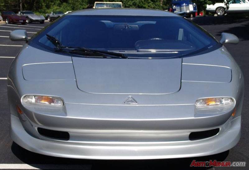 Американский суперкар Vector M12: забытая слава [21 фото & видео] - 12