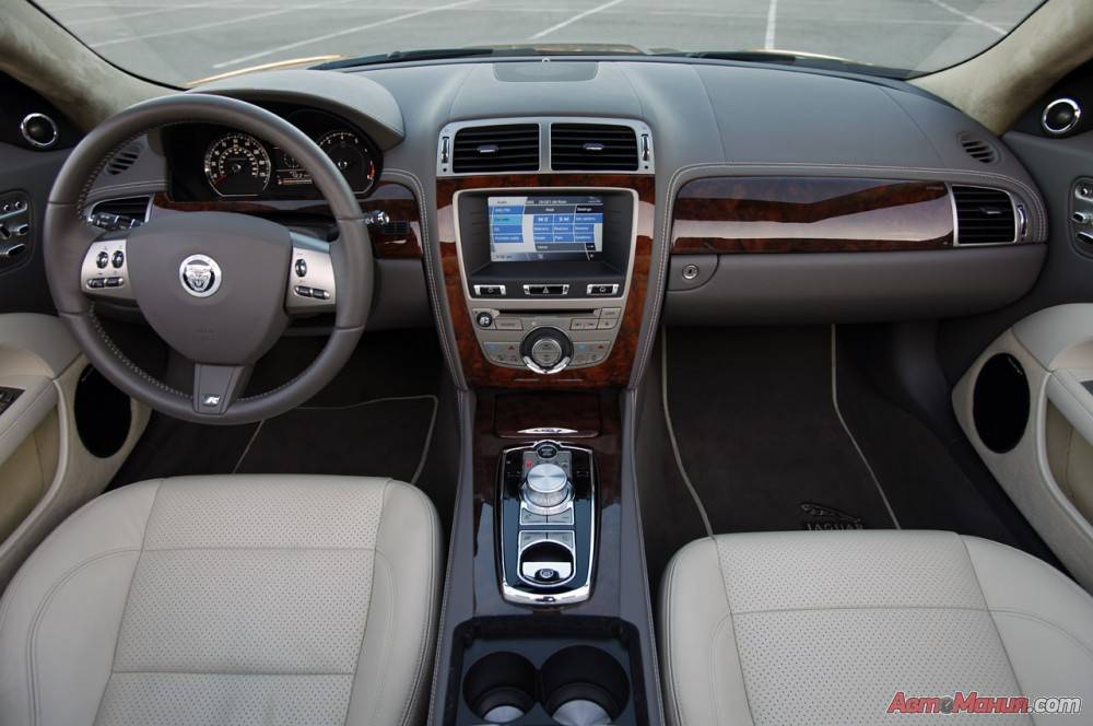 Люксовый кабриолет Jaguar XKR 2011 [15 фото] - 5
