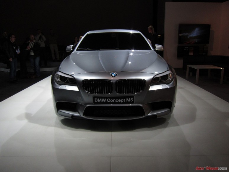 BMW официально представила новый спортивный седан M5 [фото & видео]