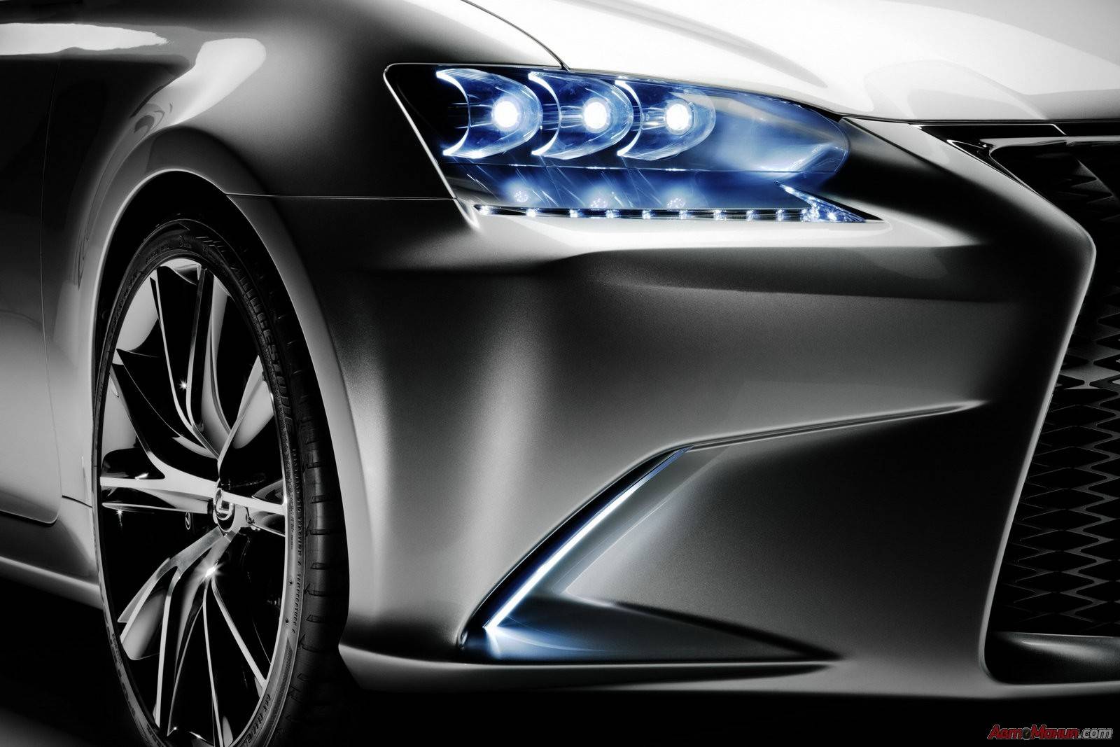 Lexus LF-Gh: концепт гибридного спортивного седана [25 фото & видео] - 11