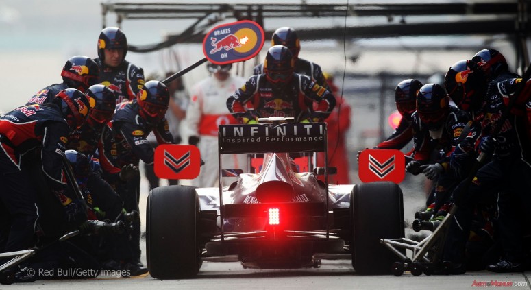 Формула-1 изнутри: Гран-при Китая 2011 [55 фото]