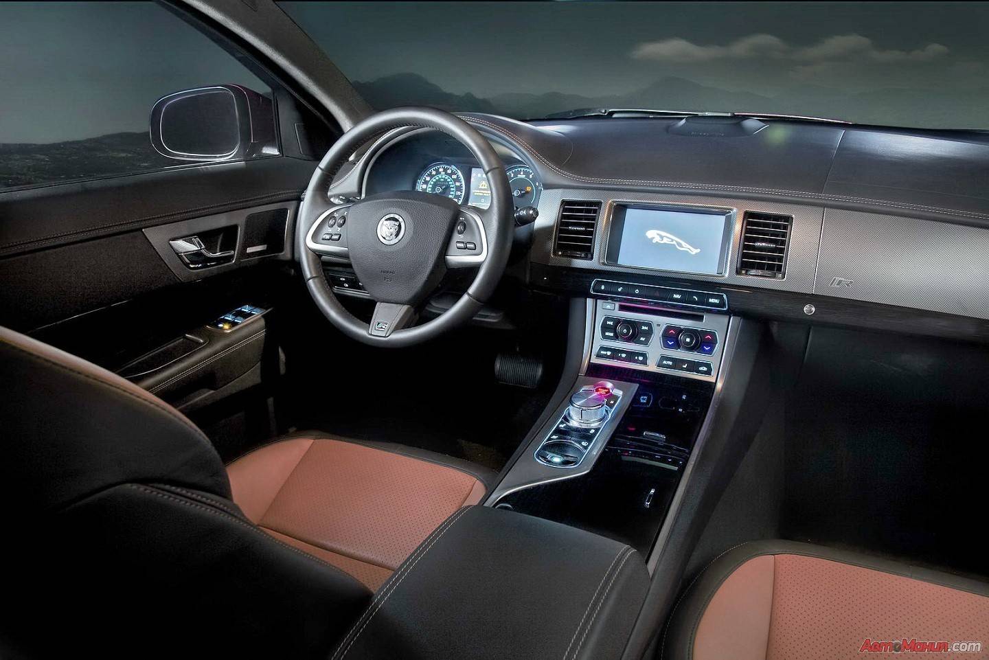 Jaguar XF 2012: Нью-Йоркский дебют [29 фото] - 5