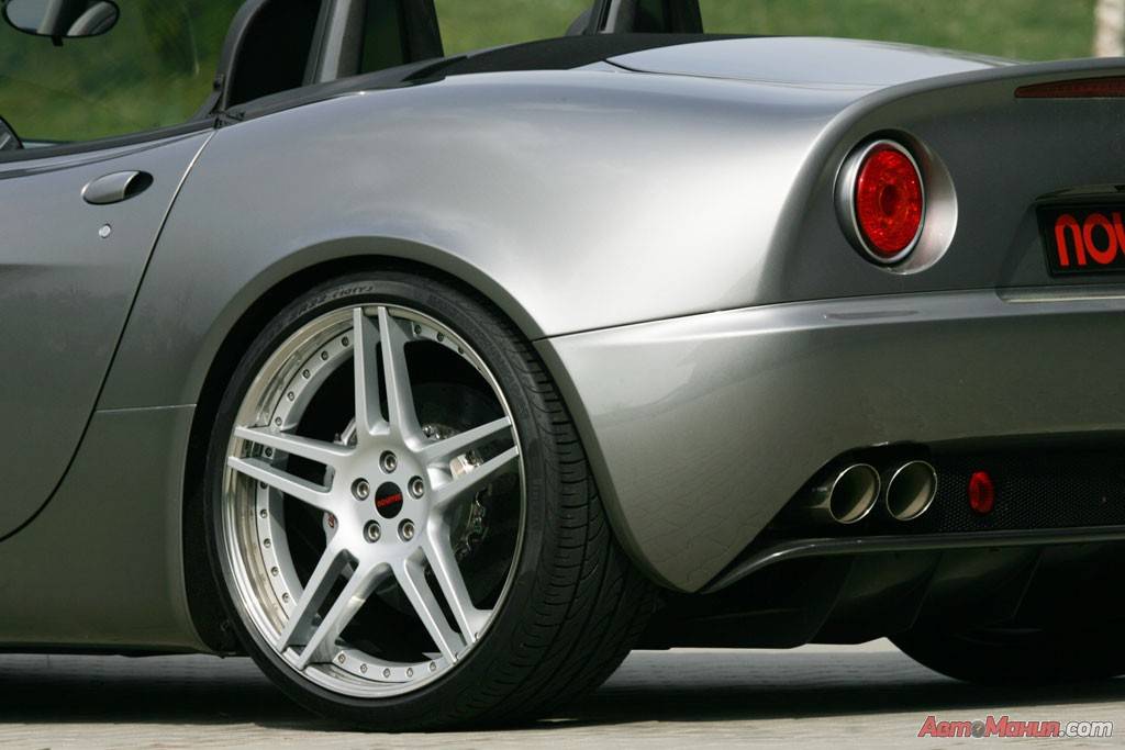 Alfa Romeo 8C Spider от тюнеров Novitec - 10