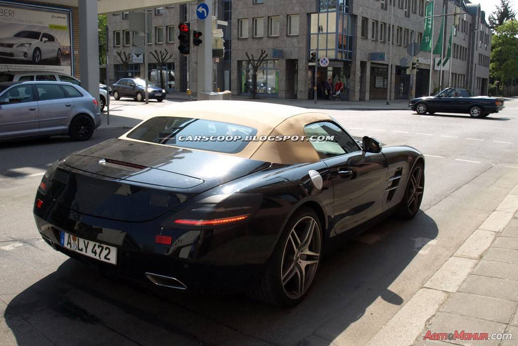 Новый SLS AMG Roadster: шпионские фото на улицах города - 14