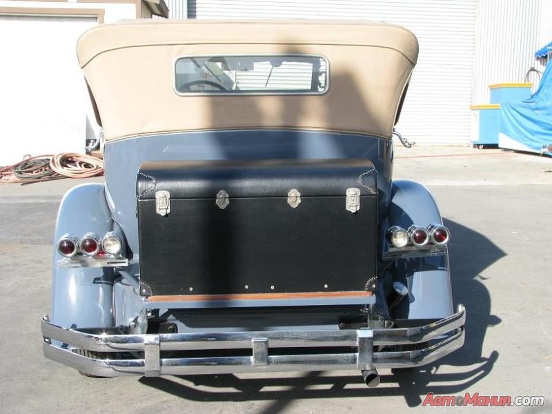 Автомобиль Чарли Чаплина выставлен на аукцион: Pierce-Arrow