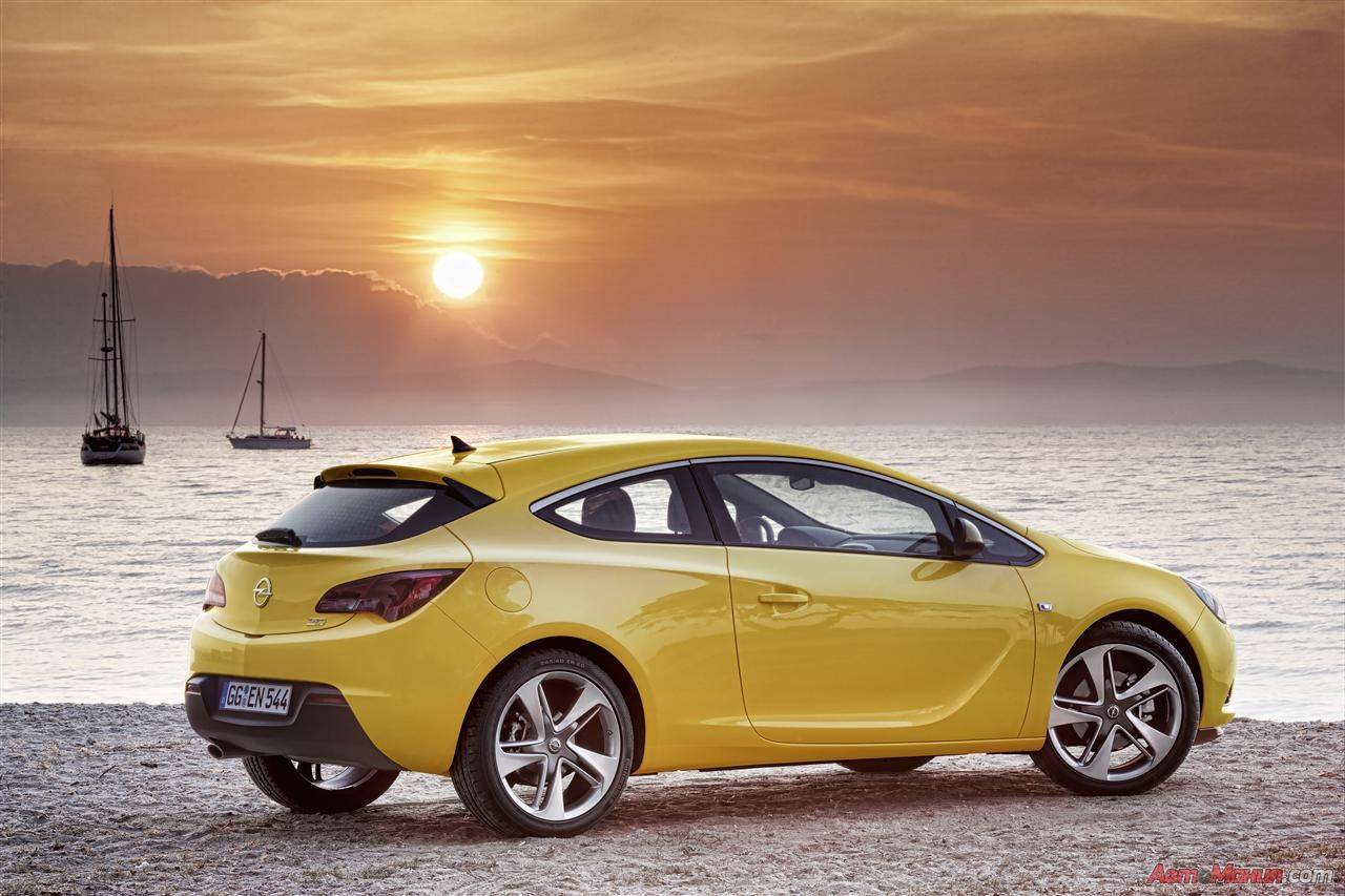 Opel Astra GTC 2012: «заряженное» купе [14 фото & видео] - 9