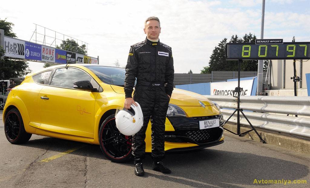 Megane RS Trophy устанавливает новый рекорд Нордшляйфе - 1