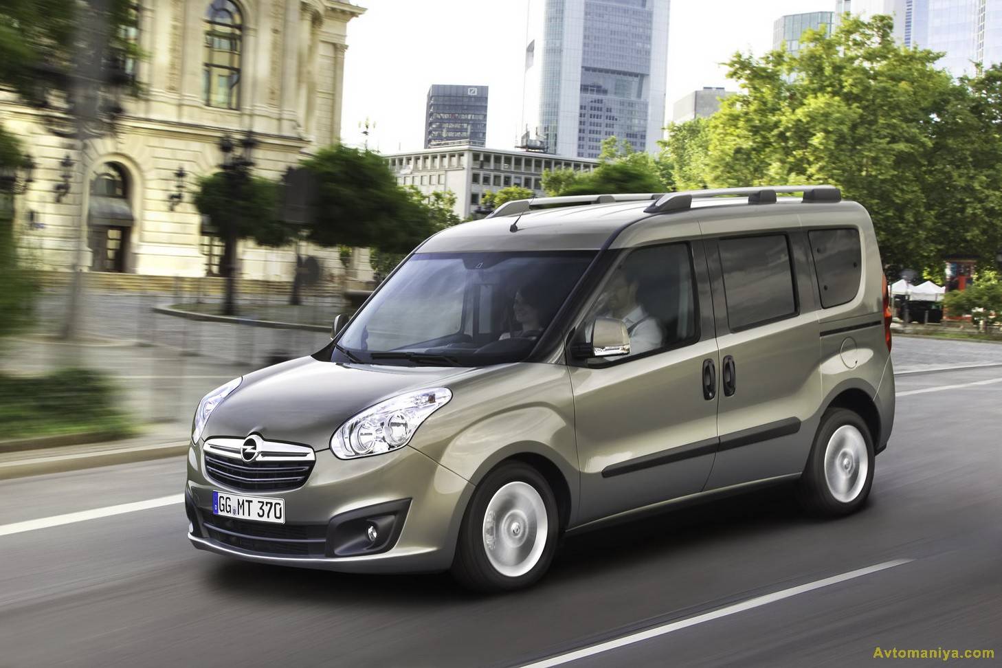 Новый Opel Combo поступит в продажу осенью - 3