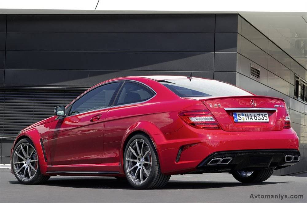 Cамое мощное купе Mercedes C63 AMG Black Series поступит в продажу осенью - 3
