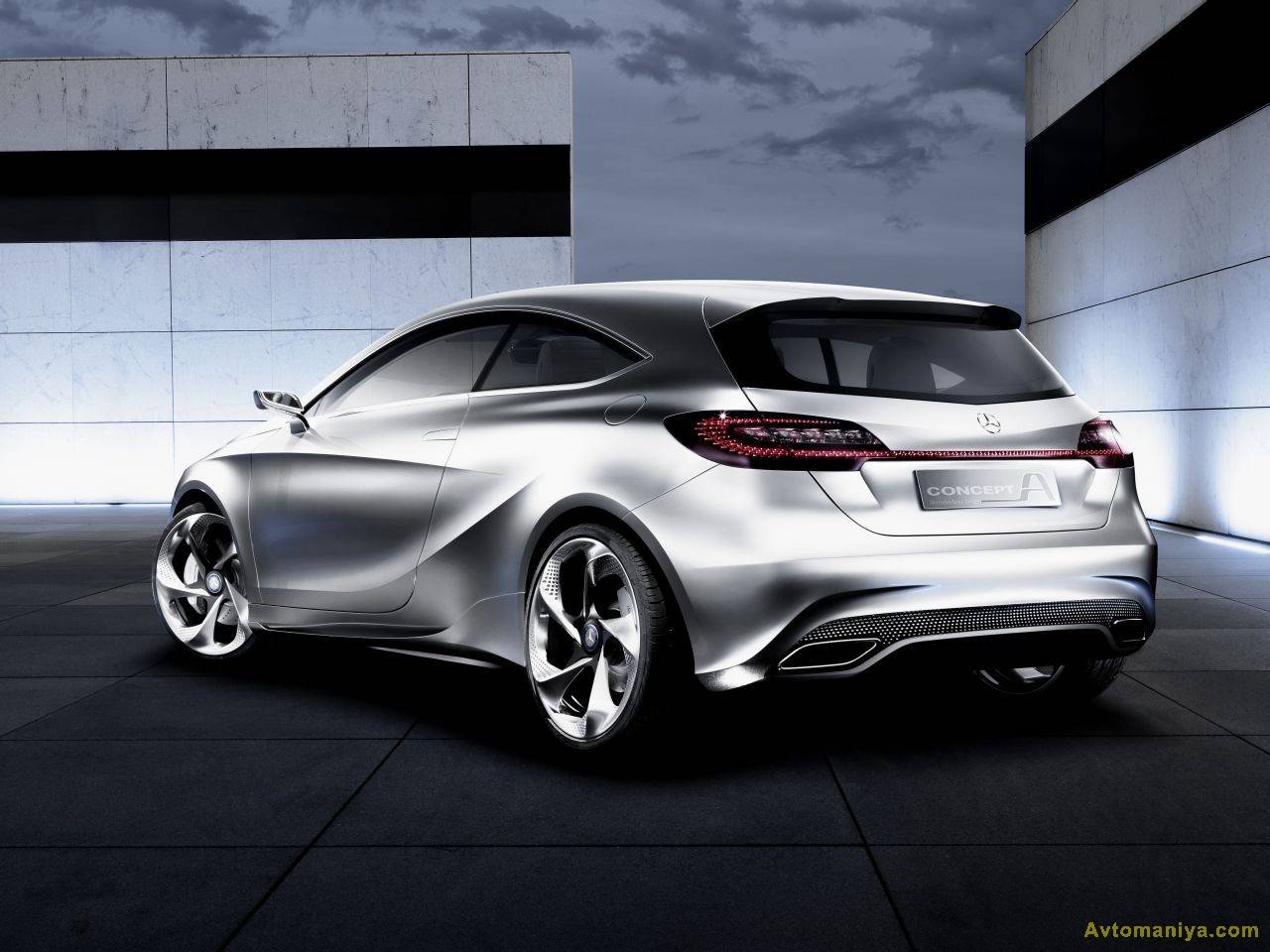 Mercedes готовит юбилейную экспозицию в Pebble Beach - 19