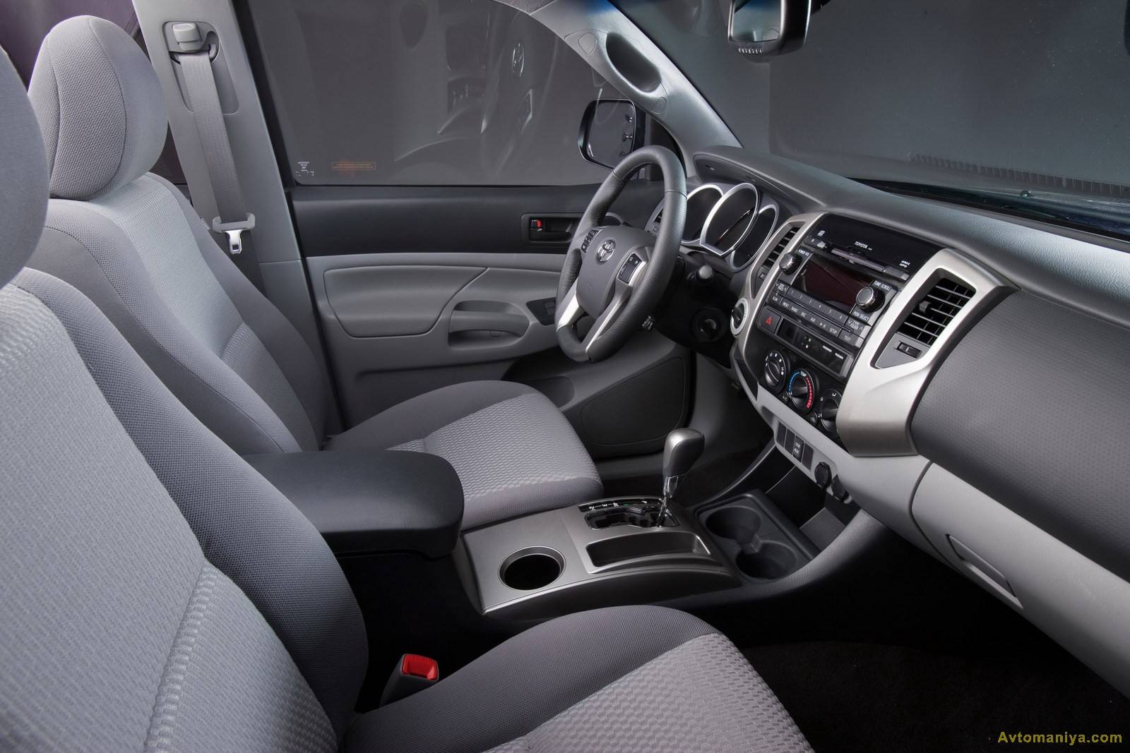 Toyota Tacoma 2012 года получила косметические обновления [видео] - 11