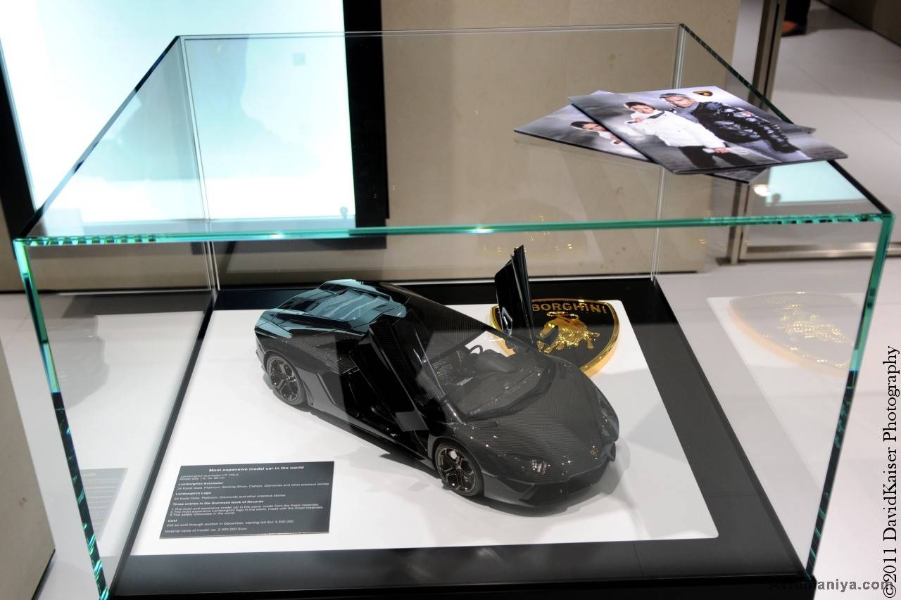 Мини копия Lamborghini Aventador стоит в 12 раз больше, чем реальный автомобиль - 7