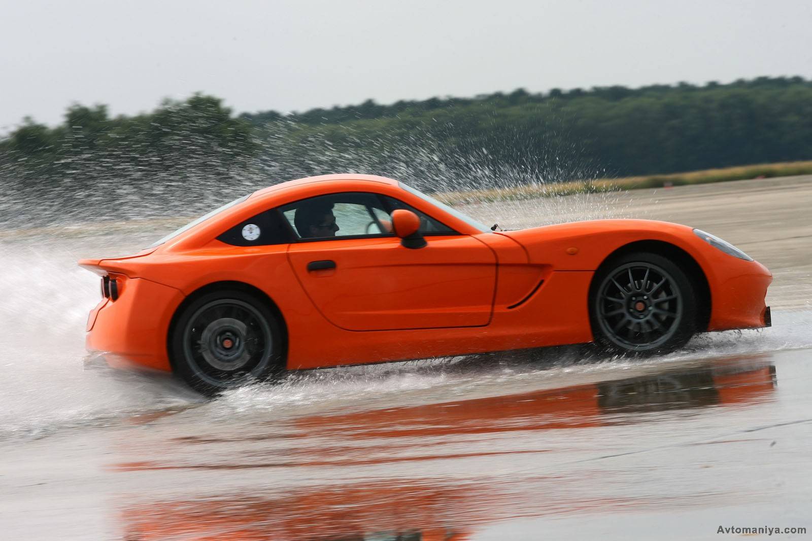 Ginetta готовится выпустить новый 310-сильный суперкар - 2