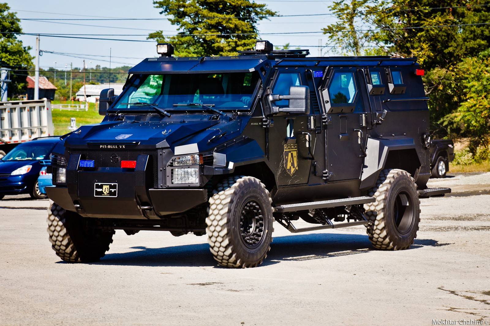 Pit-Bull VX SWAT Truck: бункер на колесах - 10