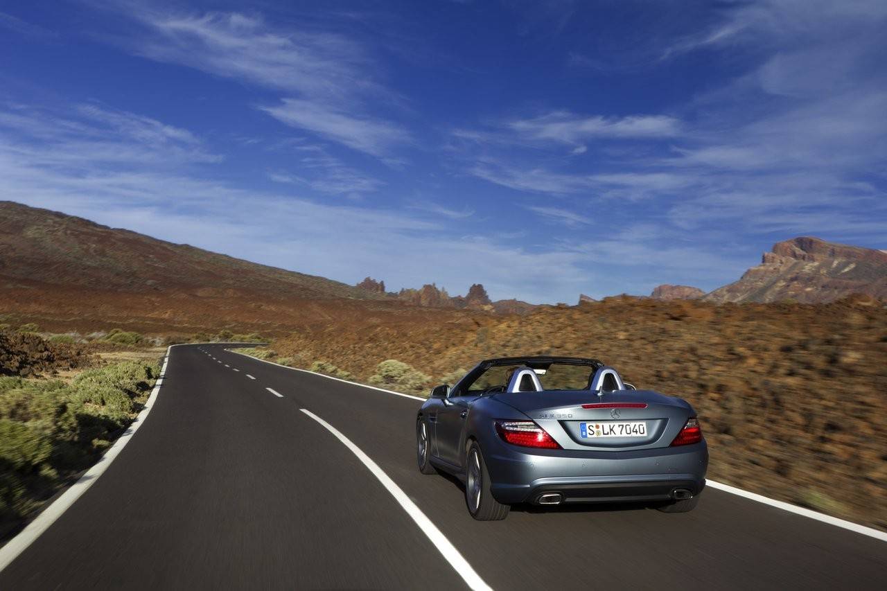 2012 Mercedes SLK: новые официальные фотографии - 5
