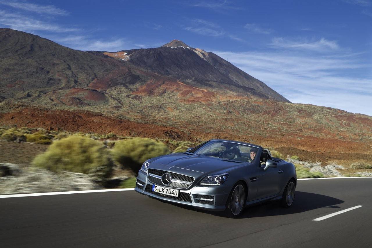 2012 Mercedes SLK: новые официальные фотографии - 7
