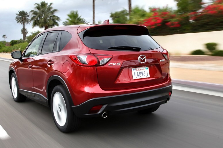 2013 Mazda CX-5: компромисс между спортивностью и экономичностью