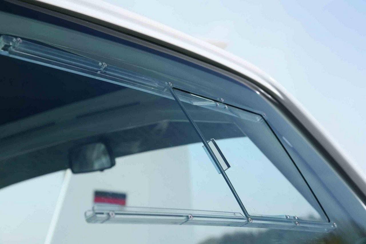 Тюнеры вдохнули новую жизнь в Porsche 911 1973 года - 12