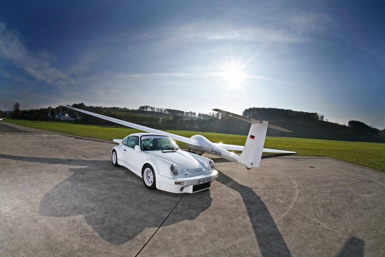 Тюнеры вдохнули новую жизнь в Porsche 911 1973 года - 1