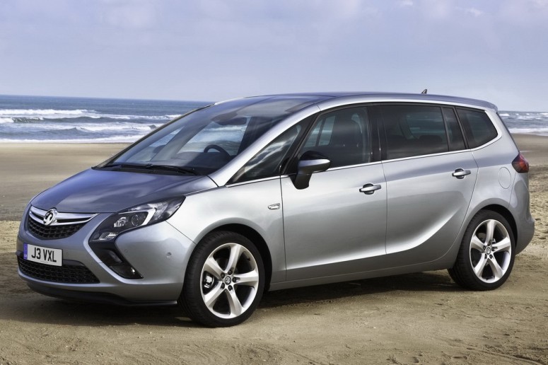Газовая версия Opel Zafira Tourer будет доступна с 2012 года