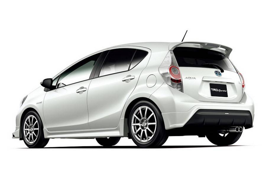 TRD подготовило спортивный пакет для гибрида Toyota Prius C - 3