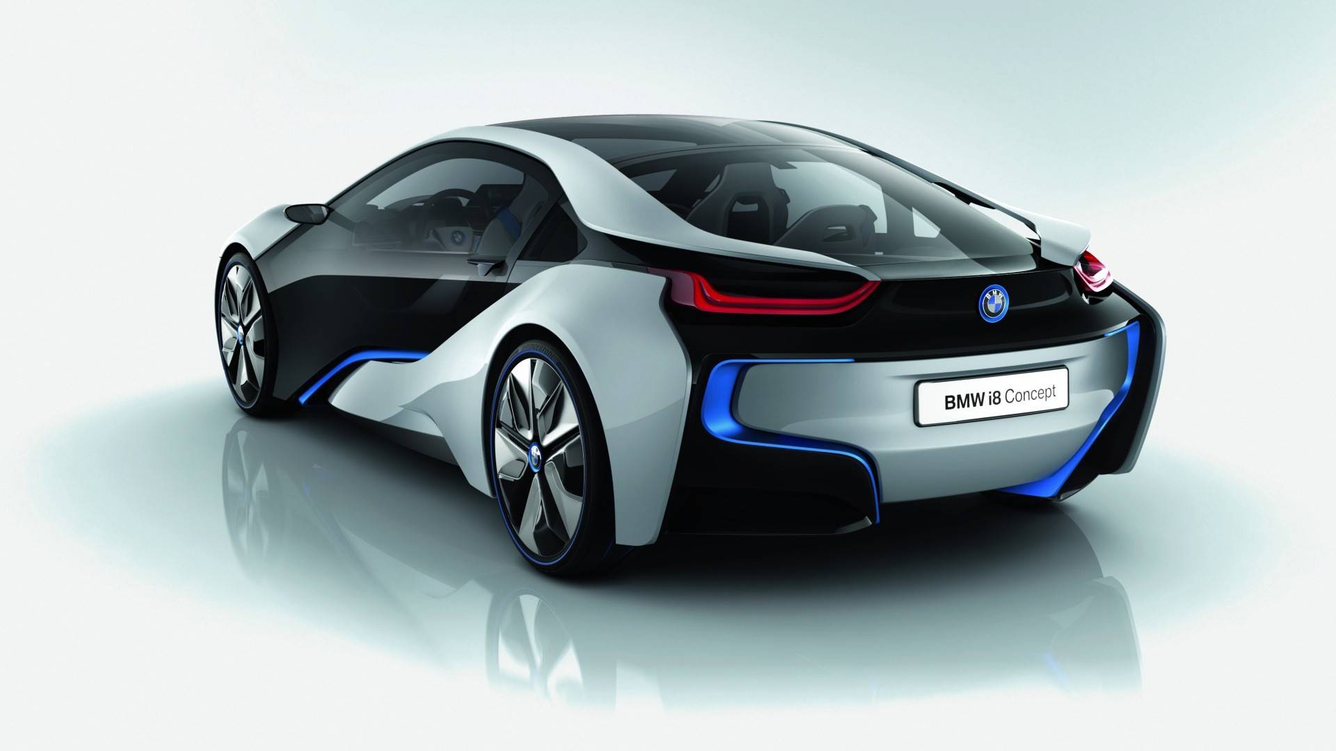 Фотошпионы поймали производственную версию BMW i8 - 4