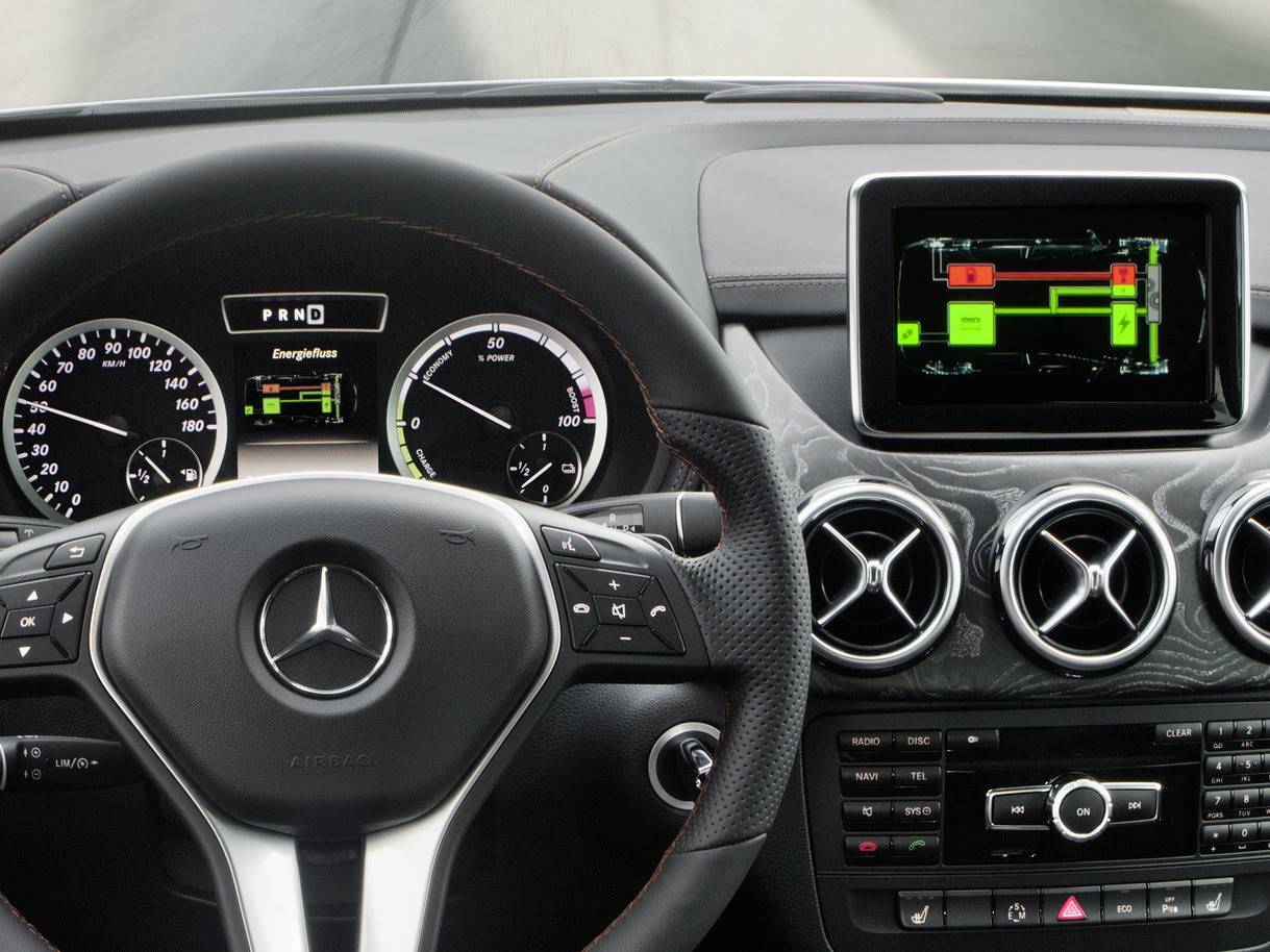 Mercedes сделает для американцев гибридный B-Class - 4