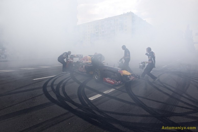Взгляд изнутри: «Red Bull Парад Чемпионов» (фоторепортаж)