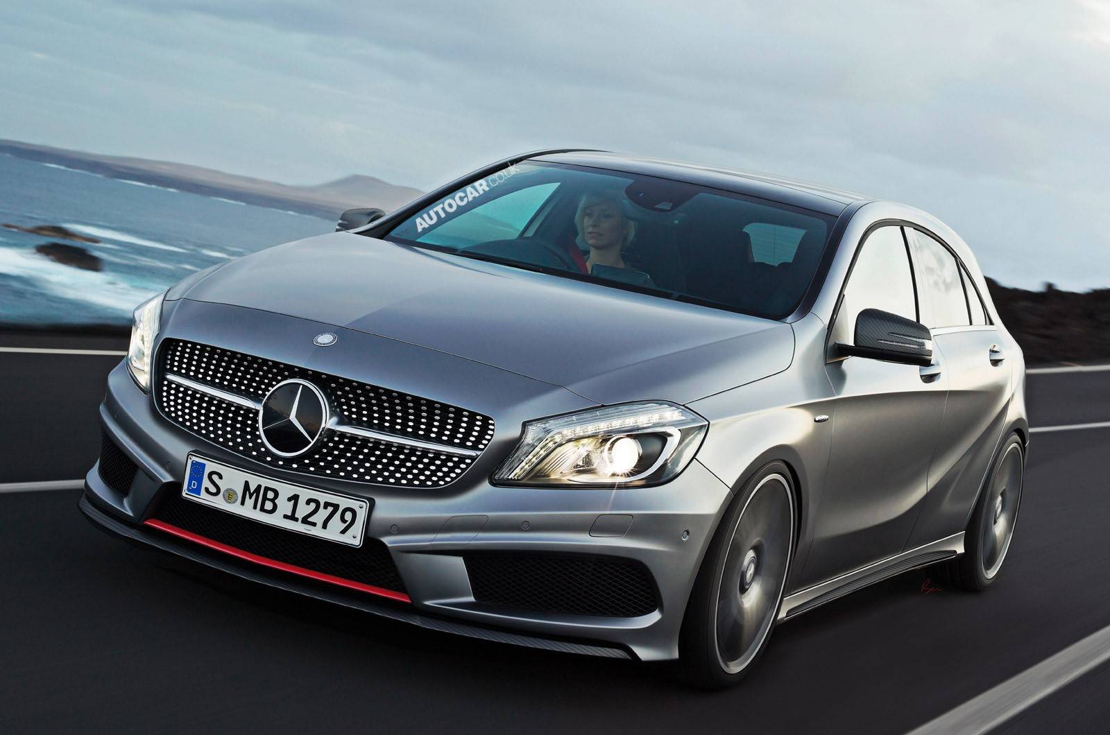 Mercedes подробно рассказал о самой доступной модели A45 AMG - 1