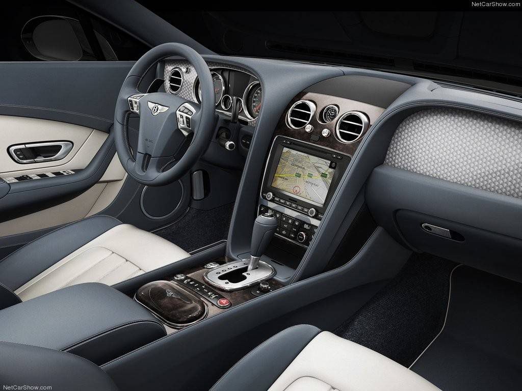Bentley шагает по России - 4