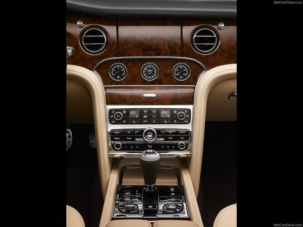 Bentley шагает по России - 7
