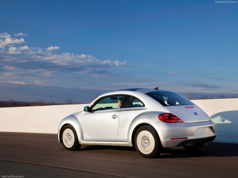 Volkswagen Beetle \"повзрослел\" и получил более мощные двигатели