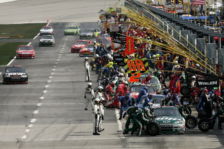 Как проходят гонки NASCAR