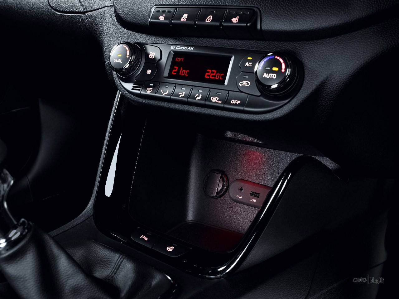 Новый Kia Cee'd Sportswagon: цены и спецификация - 7