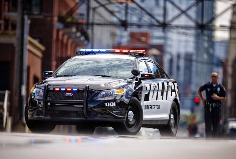 Американская полиция обновит патрульные машины в 2014-м