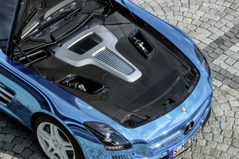 Mercedes SLS AMG – самый мощный электрический суперкар стоит 0 000