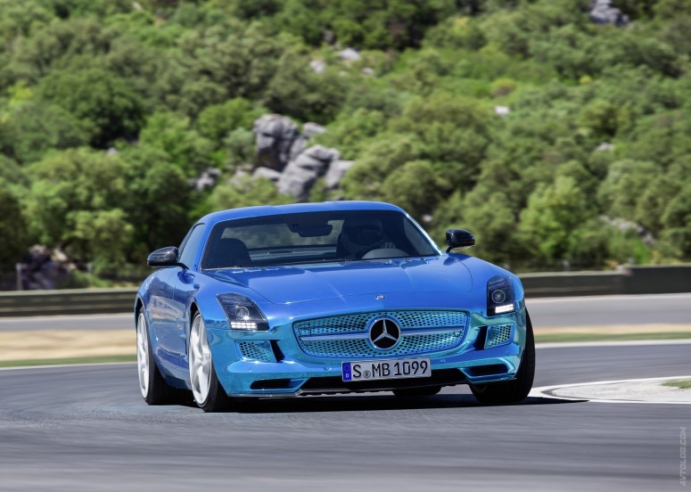 Mercedes SLS AMG – самый мощный электрический суперкар стоит 0 000