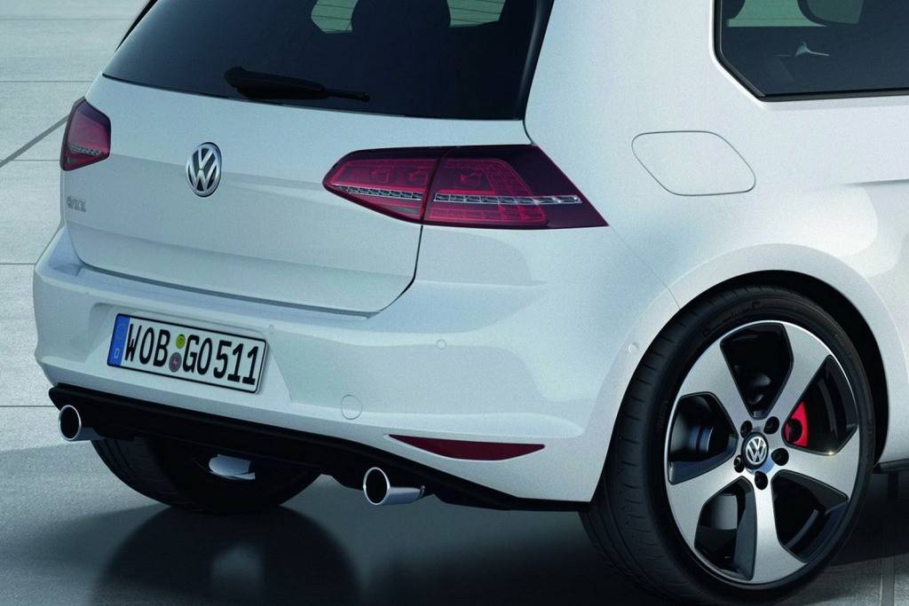 2013 VW Golf GTI официально представили как \"дизайнерское исследование\" - 14