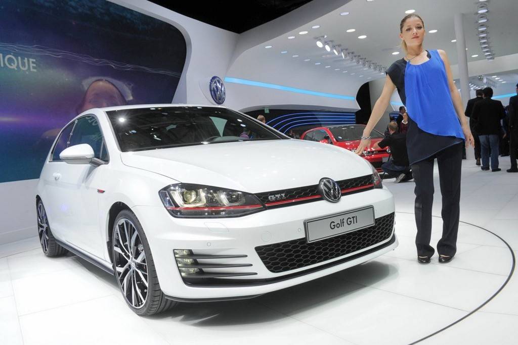 2013 VW Golf GTI официально представили как \"дизайнерское исследование\" - 2