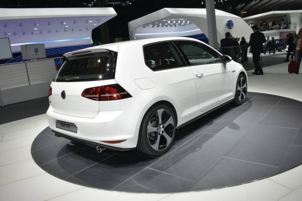 2013 VW Golf GTI официально представили как \"дизайнерское исследование\" - 7
