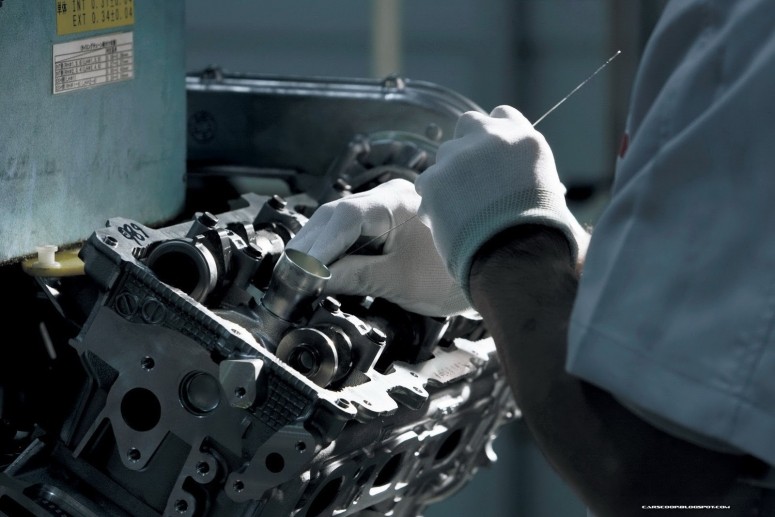 Обновленный 2013 Nissan GT-R бьет свои рекорды на Северной Петле [2 видео]