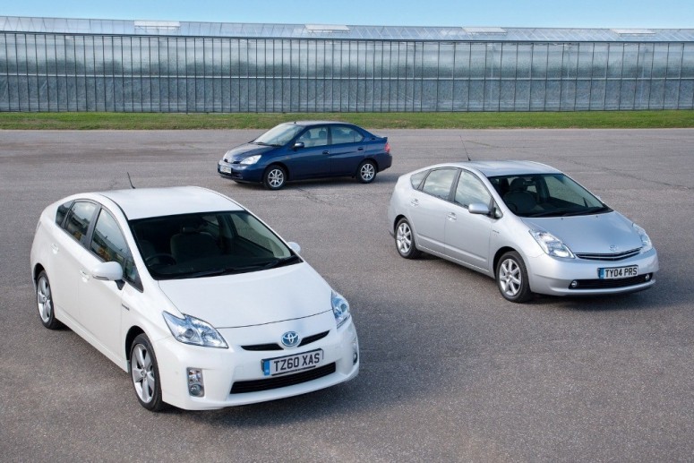 Toyota подумывает о смене дизайна Prius