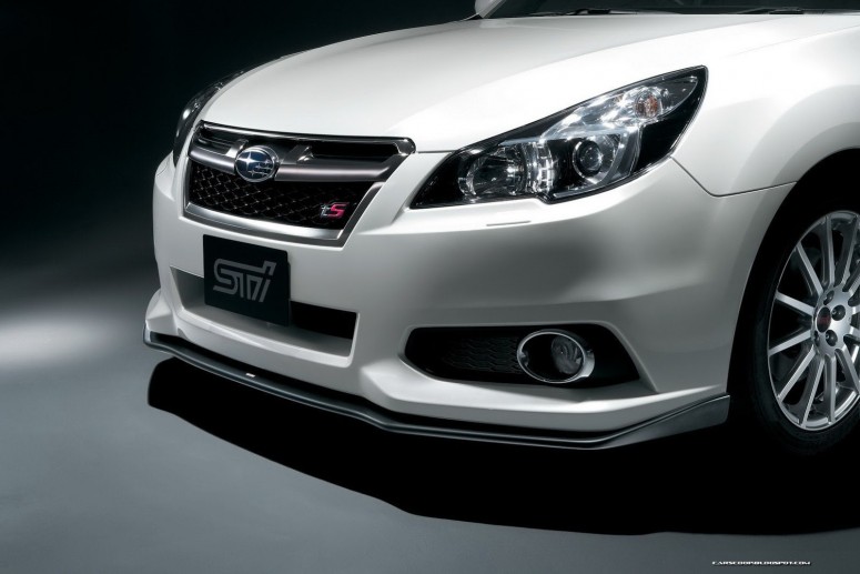 Subaru запускает ограниченное издание Legacy и Touring Wagon