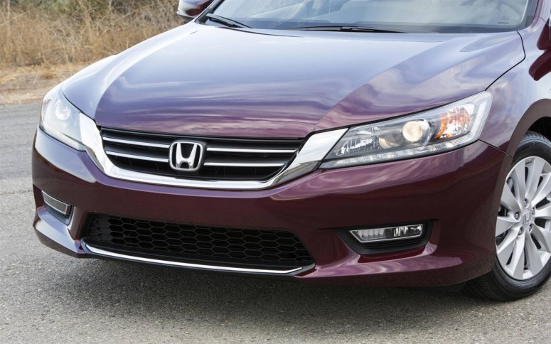 2013 Honda Accord завоевал признательность Consumer Reports [видео]