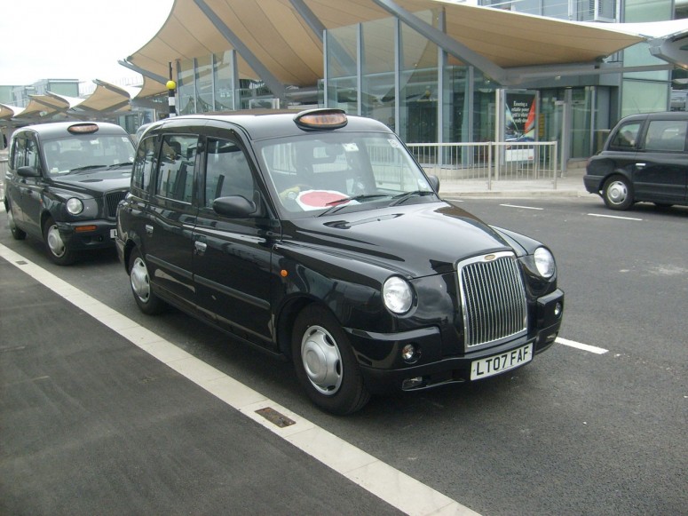 Китайское Geely выкупило Лондонское такси