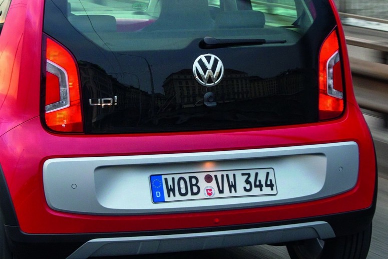 Volkswagen Cross Up: псевдокроссовер в стиле SUV