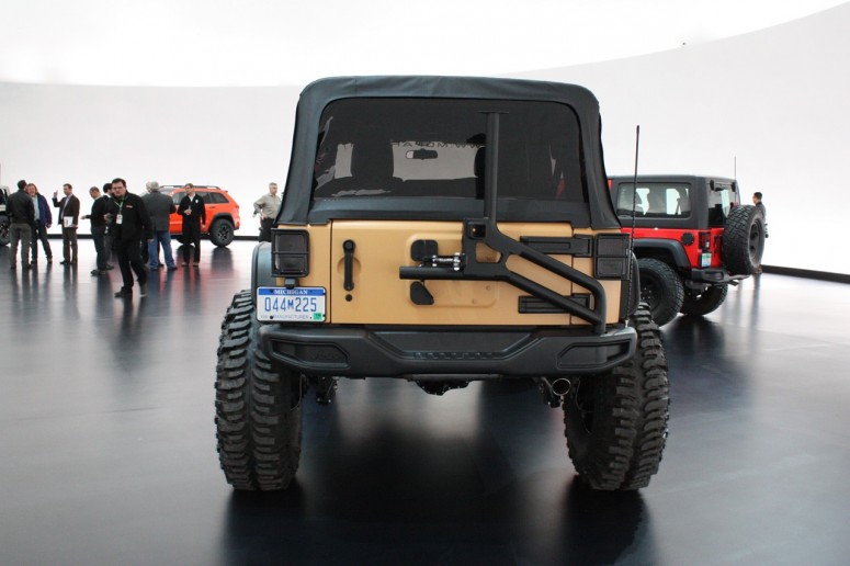 Jeep показал внедорожники на 40-дюймовых покрышках [фото]