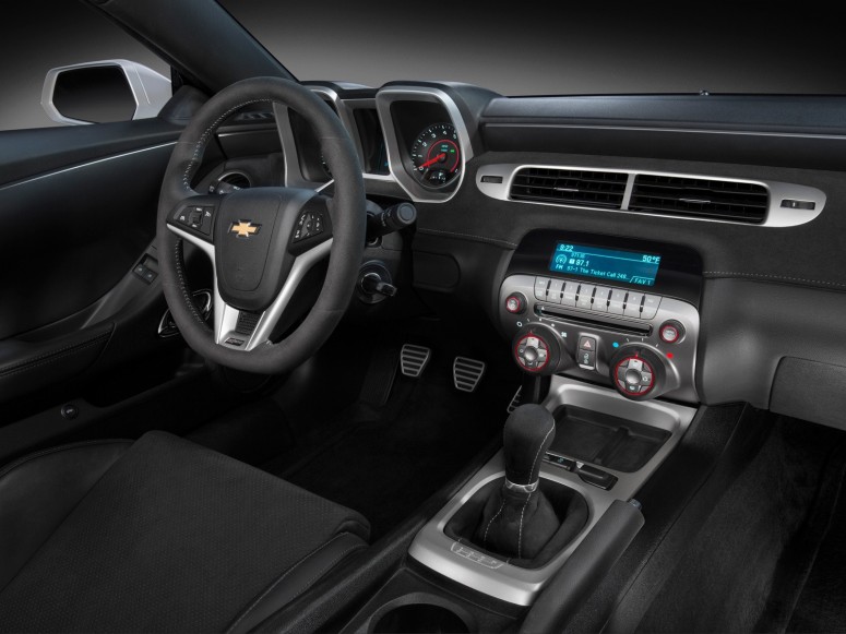 2014 Chevrolet Camaro Z/28: возрождение 7-литрового монстра [фото]